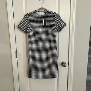 Violet & Roses dress sz 0 Tweed black checkered‎